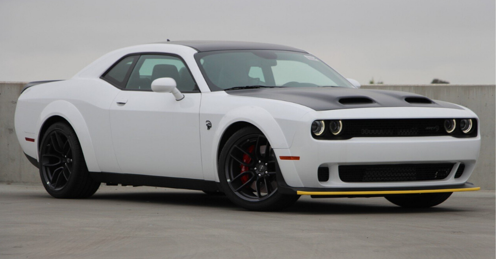 Пороги dodge Challenger Hellcat